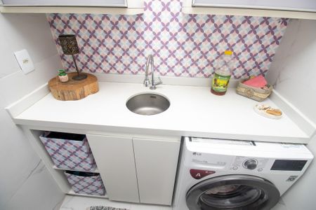 Apartamento à venda com 106m², 2 quartos e 1 vagaÁrea de Serviço