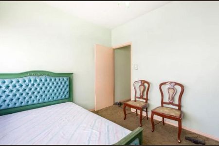 Casa à venda com 180m², 5 quartos e 2 vagas