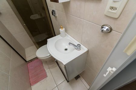 Apartamento à venda com 90m², 2 quartos e 1 vagaBanheiro do Quarto extra reversível 
