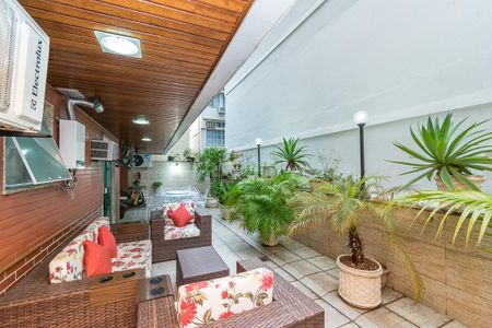 Apartamento à venda com 90m², 2 quartos e 1 vagaVaranda