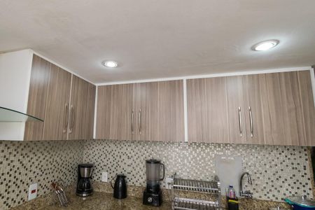 Apartamento à venda com 90m², 2 quartos e 1 vagaCozinha - Armários