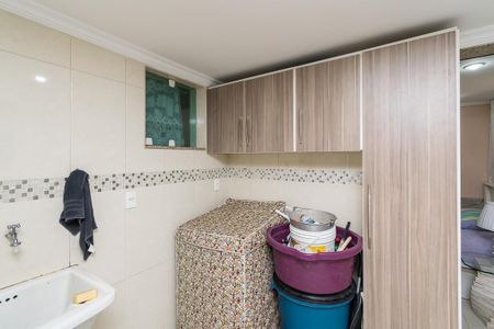 Apartamento à venda com 90m², 2 quartos e 1 vagaÁrea de Serviço - Armários