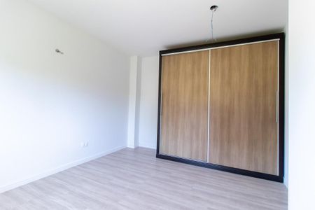 Casa de condomínio para alugar com 169m², 3 quartos e 2 vagas Casa de condomínio para alugar com 169m², 3 quartos e 2 vagasQuarto 3 - Suíte