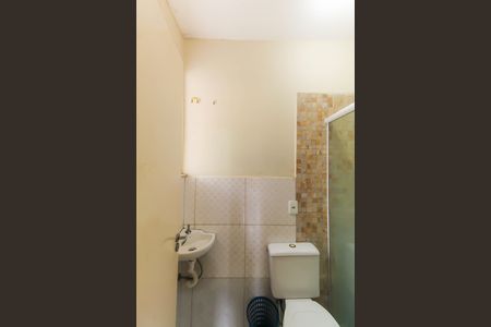Studio para alugar com 30m², 1 quarto e sem vaga Studio para alugar com 30m², 1 quarto e sem vagaBanheiro