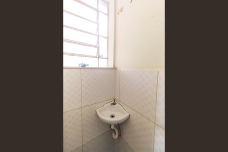 Studio para alugar com 30m², 1 quarto e sem vaga Studio para alugar com 30m², 1 quarto e sem vagaBanheiro
