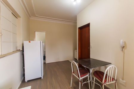 Studio para alugar com 30m², 1 quarto e sem vaga Studio para alugar com 30m², 1 quarto e sem vagaStudio