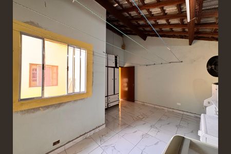 Casa à venda com 241m², 4 quartos e 6 vagas Casa à venda com 241m², 4 quartos e 6 vagasÁrea de Serviço