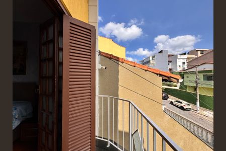 Casa à venda com 241m², 4 quartos e 6 vagas Casa à venda com 241m², 4 quartos e 6 vagasVista da Suíte