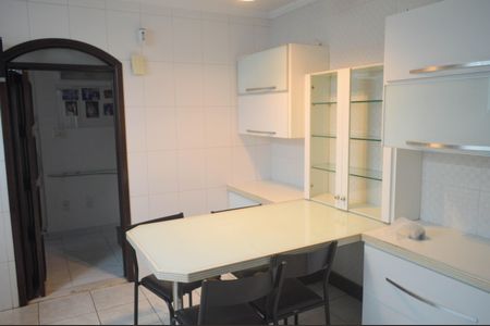 Casa à venda com 180m², 3 quartos e 4 vagasCozinha