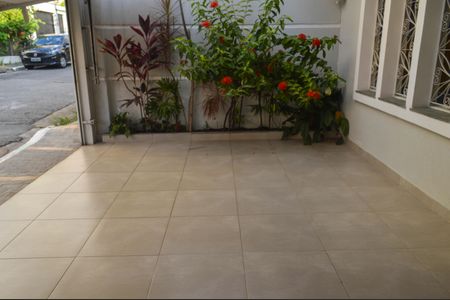 Casa à venda com 180m², 3 quartos e 4 vagasGaragem