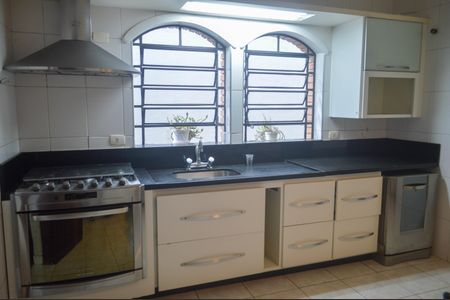 Casa à venda com 180m², 3 quartos e 4 vagasCozinha