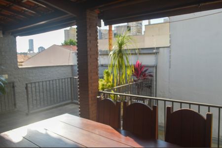 Casa à venda com 180m², 3 quartos e 4 vagasÁrea gourmet