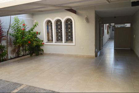 Casa à venda com 180m², 3 quartos e 4 vagasGaragem