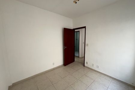 Apartamento à venda com 82m², 3 quartos e 1 vagaQuarto 2