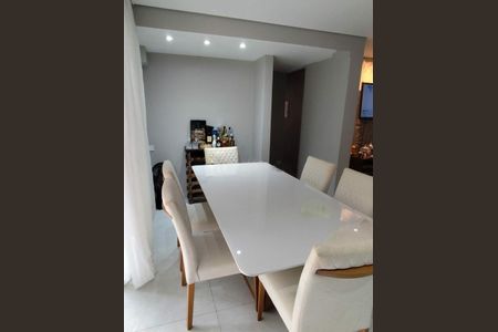 Apartamento à venda com 79m², 2 quartos e 1 vaga