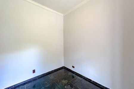 Casa à venda com 242m², 5 quartos e 5 vagasQuarto 1