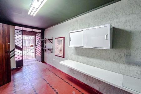 Casa à venda com 242m², 5 quartos e 5 vagasSala - Casa 2