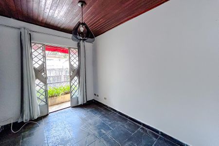 Casa à venda com 242m², 5 quartos e 5 vagasQuarto 3 - Casa 2