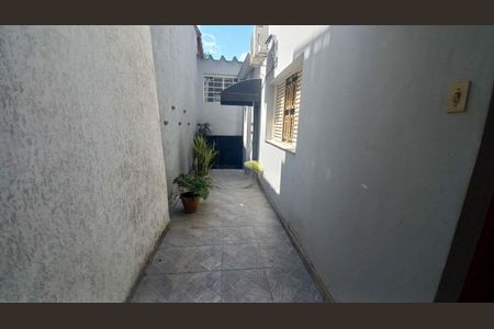 Casa à venda com 260m², 3 quartos e 2 vagas