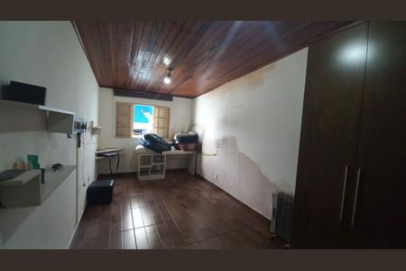 Casa à venda com 260m², 3 quartos e 2 vagas