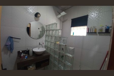 Casa à venda com 260m², 3 quartos e 2 vagas