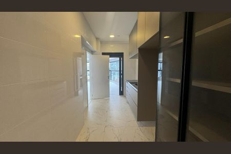 Apartamento à venda com 162m², 3 quartos e 3 vagas