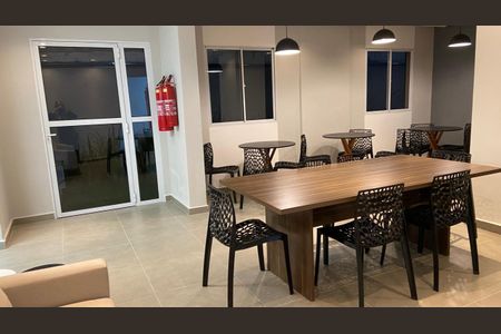 Studio à venda com 29m², 1 quarto e sem vagaÁrea comum - Salão de festas