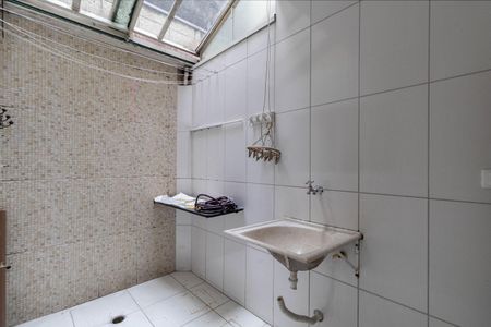 Casa de condomínio à venda com 78m², 2 quartos e 1 vagaÁrea de Serviço