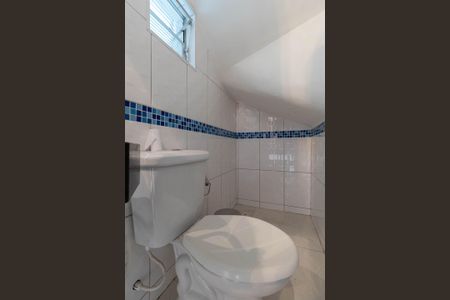 Casa de condomínio à venda com 78m², 2 quartos e 1 vagaLavabo