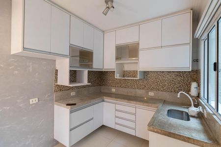 Casa de condomínio à venda com 78m², 2 quartos e 1 vagaCozinha