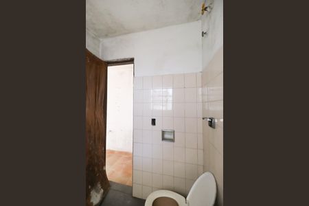 Casa à venda com 153m², 3 quartos e sem vagaCasa 2 - Banheiro