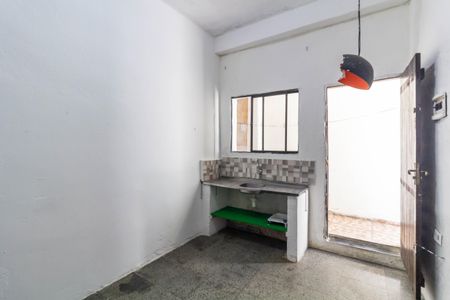Casa à venda com 35m², 1 quarto e sem vaga Casa à venda com 35m², 1 quarto e sem vagaCozinha