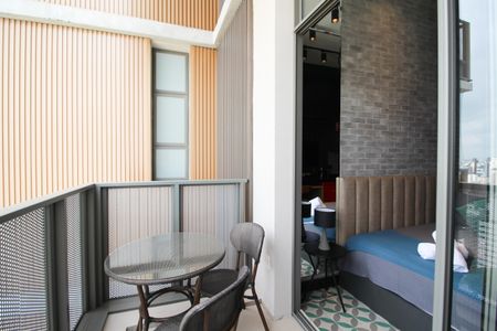 Apartamento à venda com 25m², 1 quarto e sem vagaVaranda