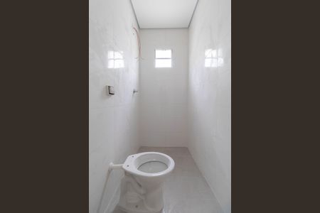 Casa para alugar com 48m², 1 quarto e sem vagaBanheiro