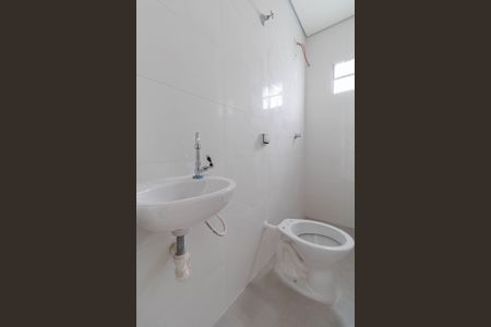 Casa para alugar com 49m², 1 quarto e sem vagaBanheiro