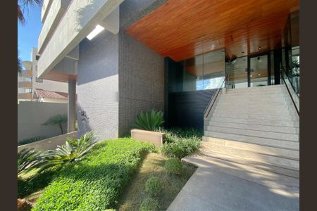 Apartamento para alugar com 150m², 3 quartos e 4 vagasFachada