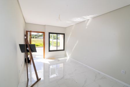 Casa à venda com 108m², 2 quartos e 2 vagasSala