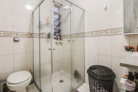 Apartamento à venda com 68m², 2 quartos e 1 vaga Apartamento à venda com 68m², 2 quartos e 1 vagaBanheiro