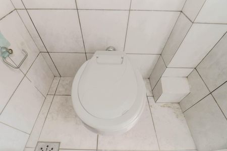 Apartamento à venda com 68m², 2 quartos e 1 vaga Apartamento à venda com 68m², 2 quartos e 1 vagaBanheiro de Serviço