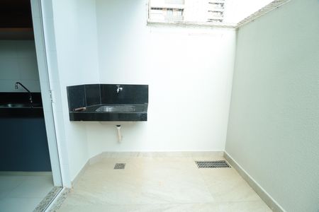 Apartamento para alugar com 64m², 2 quartos e 1 vagaÁrea de Serviço