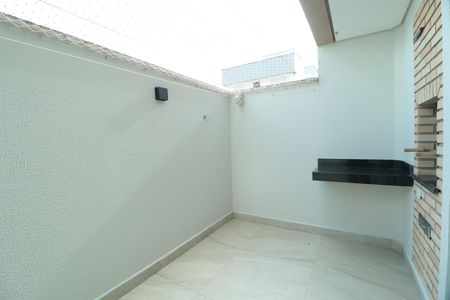Apartamento para alugar com 64m², 2 quartos e 1 vagaÁrea privativa