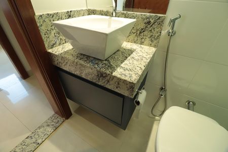 Apartamento para alugar com 64m², 2 quartos e 1 vagaBanheiro da Suíte