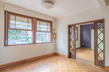 Casa para alugar com 320m², 4 quartos e 1 vagaSala