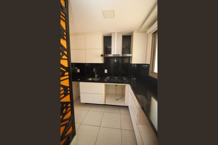 Apartamento à venda com 105m², 3 quartos e 2 vagasCozinha