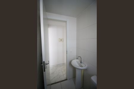 Apartamento à venda com 40m², 2 quartos e sem vagaBanheiro