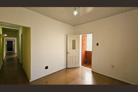 Casa à venda com 126m², 3 quartos e 2 vagas