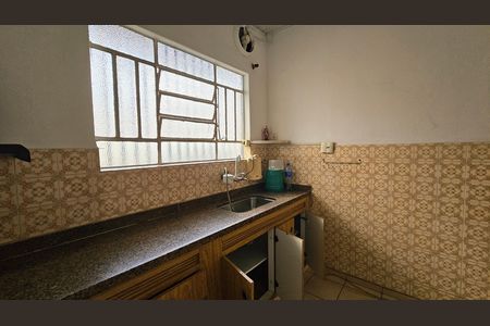 Casa à venda com 126m², 3 quartos e 2 vagas