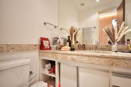 Apartamento à venda com 140m², 2 quartos e 2 vagasBanheiro