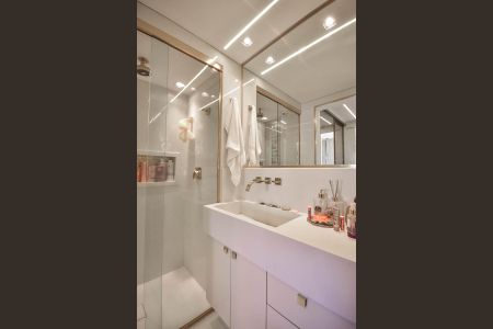 Apartamento à venda com 140m², 2 quartos e 2 vagasBanheiro Suíte