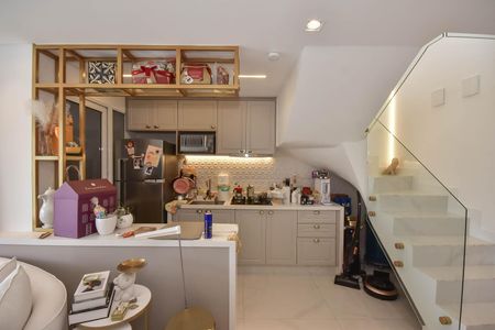 Apartamento à venda com 140m², 2 quartos e 2 vagasCozinha